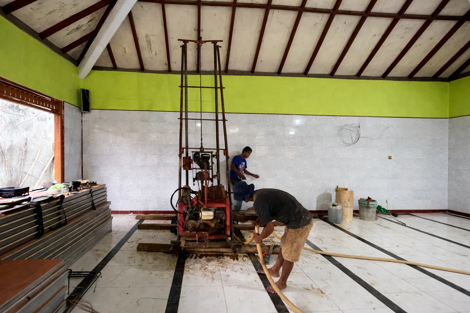 Suntik kolom lantai 2 dengan mini pile ruko Jakarta